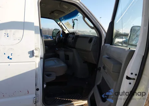 2011 Ford E-350 Super Duty Commercial z USA, uszkodzony, nr VIN 1FTSE3EL1BDA11972